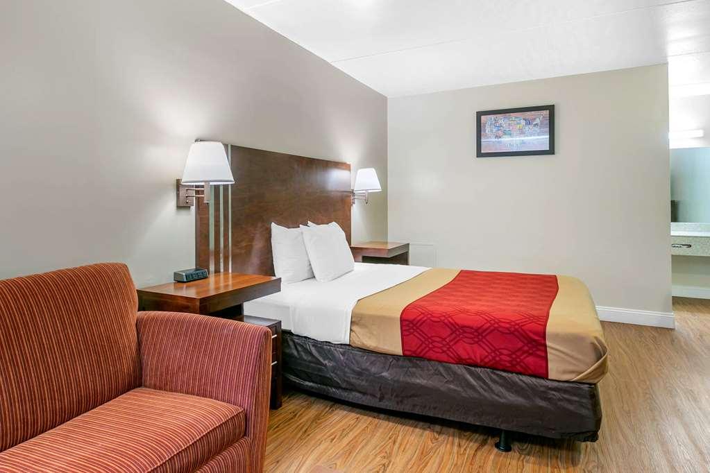 Econo Lodge Northeast Рединг Стая снимка