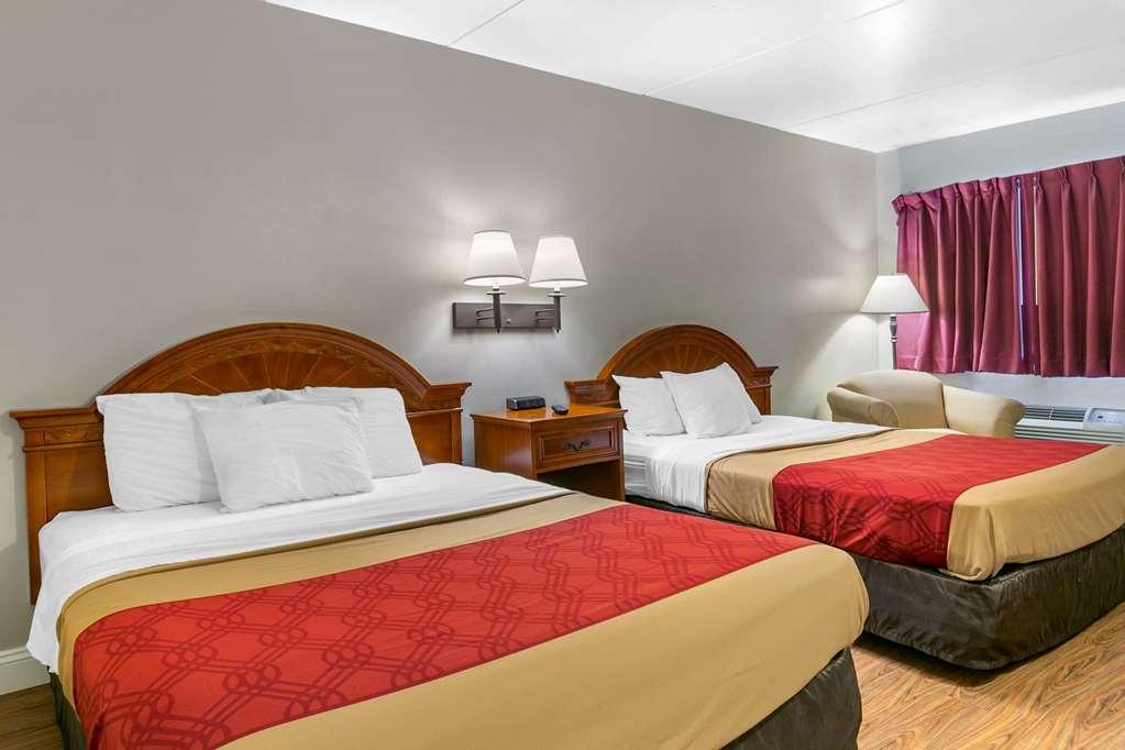 Econo Lodge Northeast Рединг Стая снимка