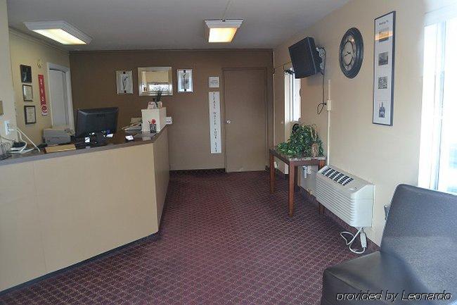 Econo Lodge Northeast Рединг Екстериор снимка